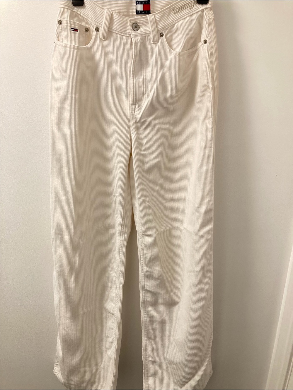 NWT Tommy Jeans Claire White Corduroy High-Rise Wide Leg Pants - Size 25/32